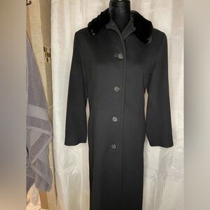 VTG Calvin Klein Made in USA, Runway 100% Merino wool fur collar Coat Size USA 6